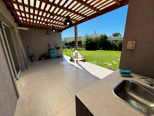 Oportunidad! Casa En Venta 4 Ambientes. Barrio San Eduardo. Pilar.