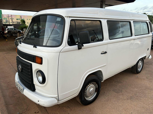 Volkswagen Kombi 1.4 Standard Total Flex 3p