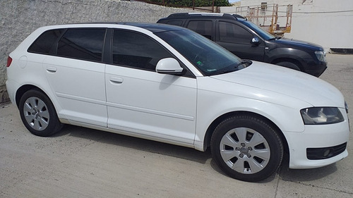 Audi A3 Sportback 2010 1.6 At