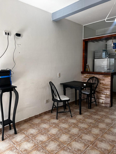 Casa Monohambiente En Pilar Centro