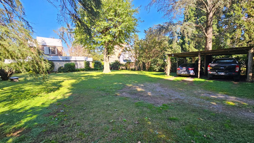 Casa En Venta En Luján