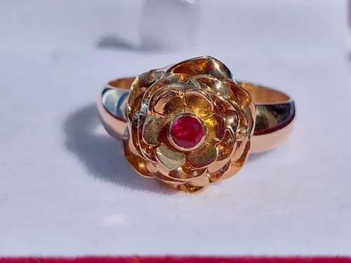 Anillo de oro chevalier new arrivals
