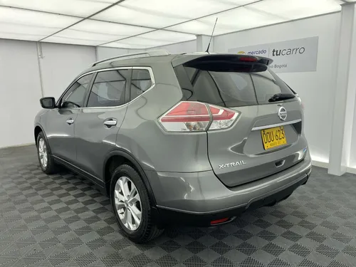 Nissan X-Trail T32 ADVANCE AT 2.5 4X2