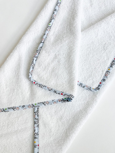 Toalla De Baño Para Niños De Microfibra Y Secado Rapido Color Blanco-zebra
