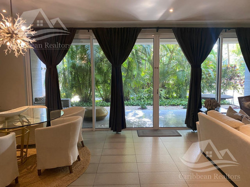 Departamento En Venta En Vaivén Del Mar, Playacar Fase 2