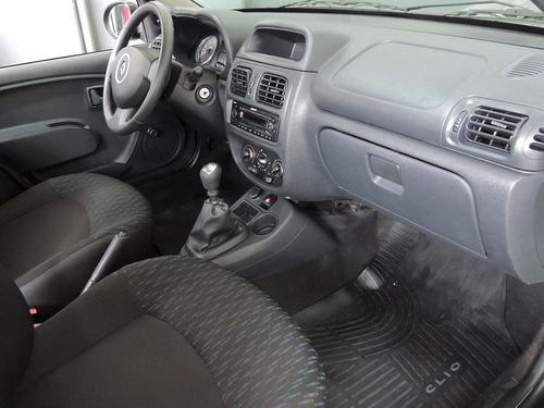 Imagen 13 de 17 de Renault Clio Mio 2015 Confort 5p 1.2 Mt N Dh San Blas Auto