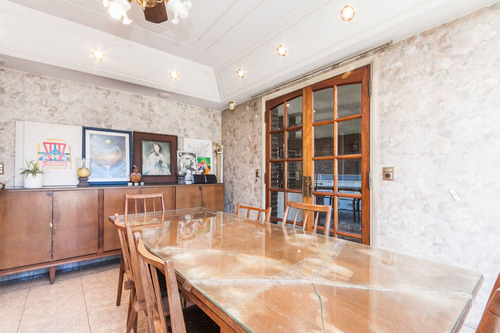 Venta Imponente Chalet S/lote De 17x48 Lanús Este