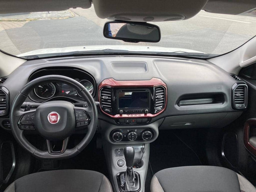 Imagem 8 de 10 de Fiat Toro 1.8 16v Evo Flex Freedom Open Edition Plus At6