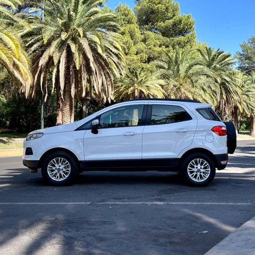 Imagen 2 de 10 de Ford Ecosport Kd 1.6 Se (l13)