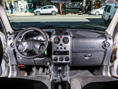 Imagen 3 de 15 de Peugeot Partner 1.4 Furgon