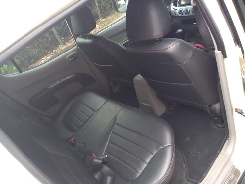 Imagem 6 de 8 de Mitsubishi L200 2011 3.2 Triton Hpe Cab. Dupla 4x4 Aut. 4p