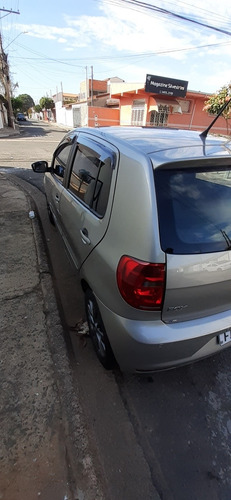 Imagem 10 de 11 de Volkswagen Fox 2014 1.0 Trend Tec Total Flex 5p