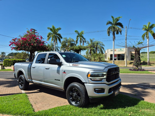 RAM Ram 3500 6.7 Laramie Night Edition Cab. Dupla 4x4 Aut. 4p