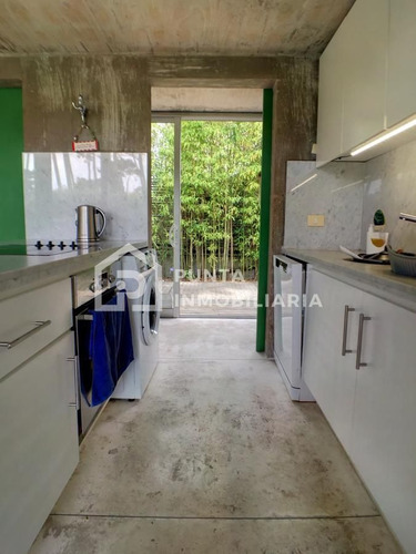 Imagen 18 de 30 de Venta Casa 4 Dormitorios Con Piscina En Parada 7, Playa Mansa +alquiler Temporal - Punta Del Este Mansa