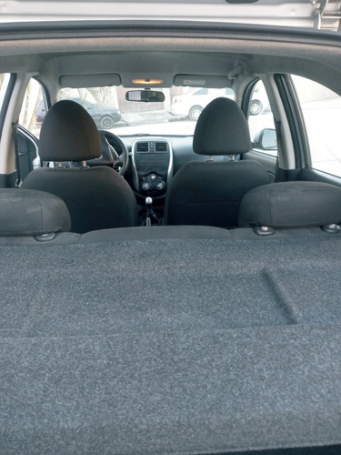 Imagem 7 de 13 de Nissan March 2015 1.6 16v S 5p