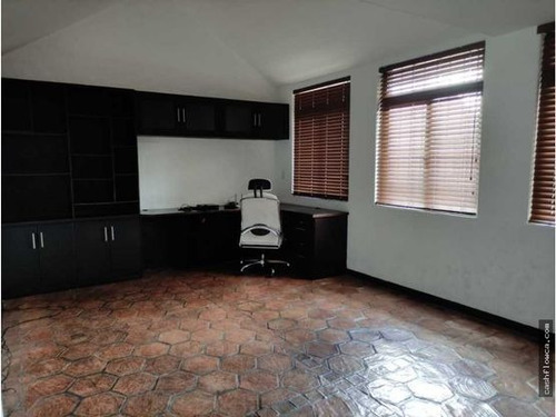 Imagen 11 de 13 de Townhouse En Conjunto Las Lajas
