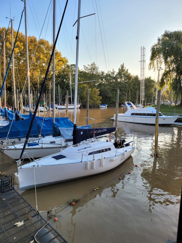 Velero Magic 26 - Muy Bueno!