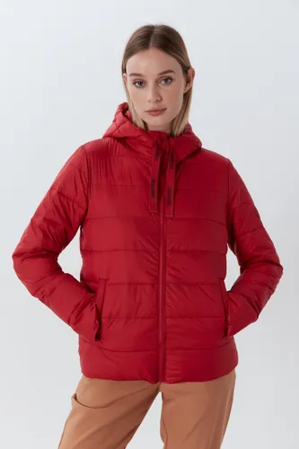 Campera Ultra Light Liviana Corta Roja Mujer Desiderata