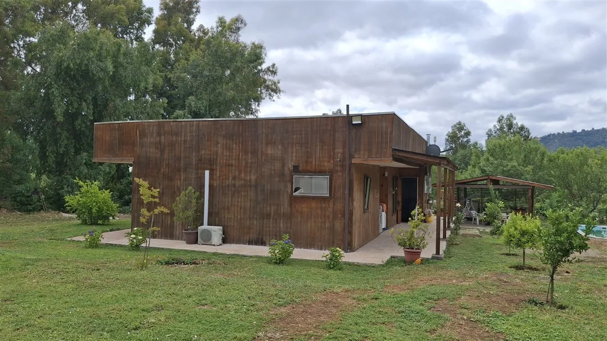 Imagen 2 de 30 de Casa En Venta De 5 Dorm. En San Rafael