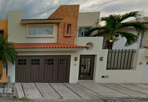 Casa En Venta En Colonia Diaz Ordaz, Puerto Vallarta Jalisco.