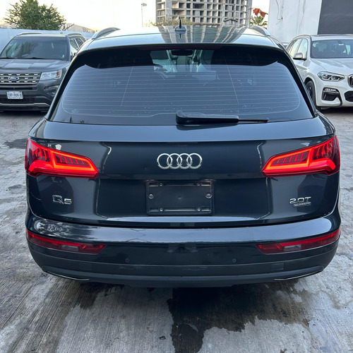 Audi Q5 2.0 L T Select Dsg