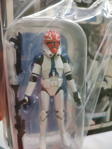 332nd Ahsoka's Clone Trooper Vintage Collection Star Wars (Usado)