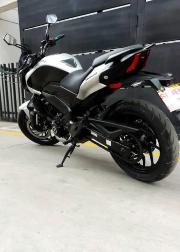 Bajaj Dominar 250cc Mod 2024 Multicolor