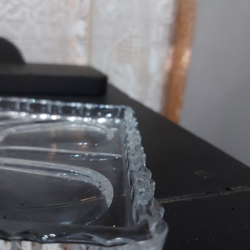 Imagem 5 de 10 de Petisqueira Cristal Com Detalhes Em Relevo