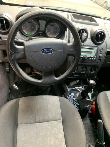 Ford Fiesta 1.6 One Ambiente Plus 98cv