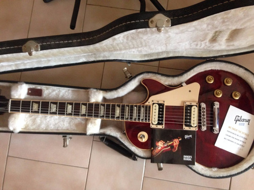 Gibson Les Paul Traditional Pro 2010 Wine Red.