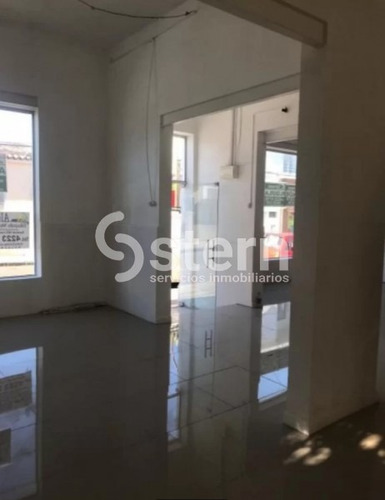 Alquiler De Local Comercial , Centro, Maldonado- Ref: 890
