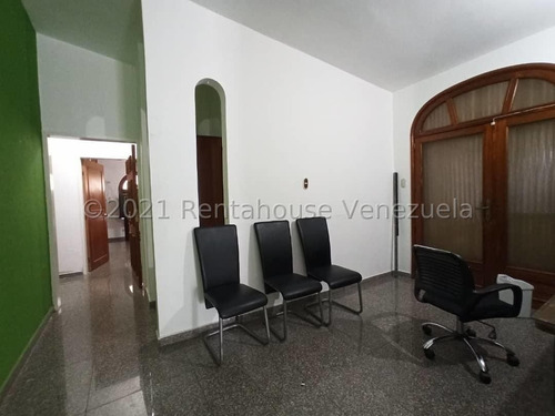 Imagen 21 de 30 de Hermosa Casa En Venta El Castaño Palmarito Nb