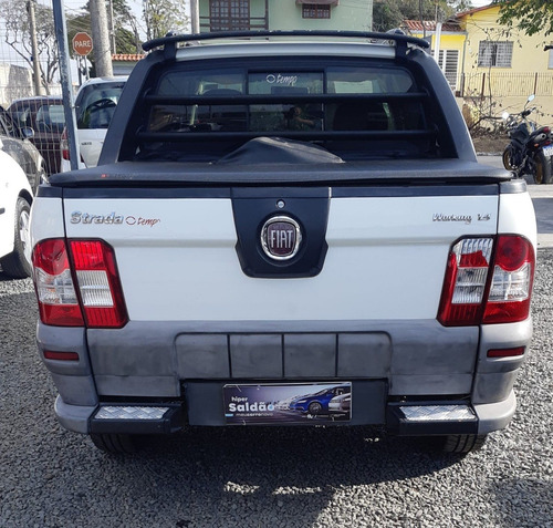 Imagem 4 de 10 de Strada 1.4 - Cab Dupla - 2013