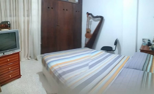 Imagen 5 de 10 de Apartamento Via El Retiro