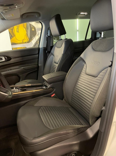 Imagem 9 de 14 de Jeep Commander Limited