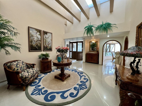 Casa En Venta En El Palomar