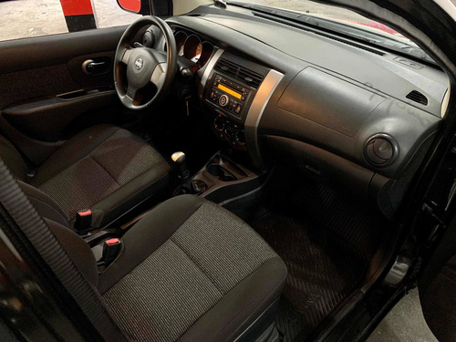 Imagem 8 de 12 de Nissan Livina S 1.6 Flex 2013 Completa 5p
