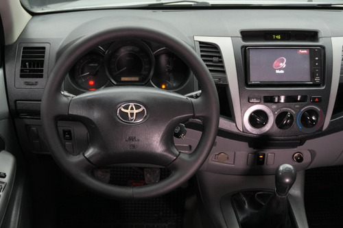 Toyota Hilux Pick-Up 3.0 I Srv Cab Doble 4x2 Cuero