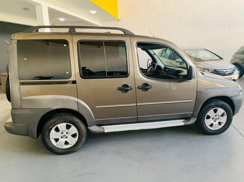 Fiat Doblo 1.8 Adventure 6 Lugares