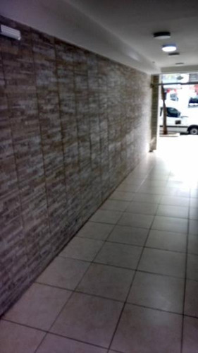 Imagen 2 de 6 de 1 Amb Contrafrente Con Balcon A Estrenar