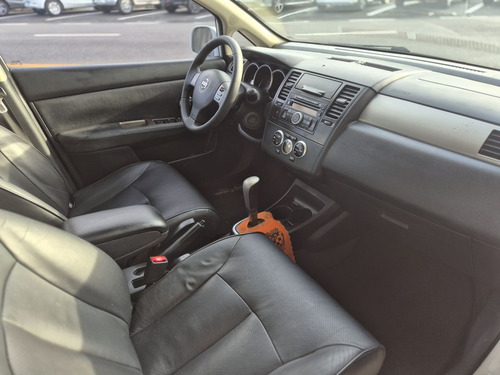 Nissan Tiida SL 1.8/1.8 Flex 16V Aut.