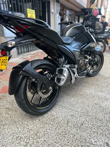 Gixxer 250, Modelo 2024, Con Accesorios. Negociable