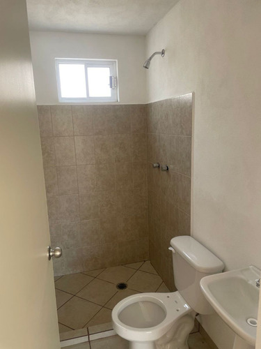 Casa En Venta, La Palma, 3 Recámaras.