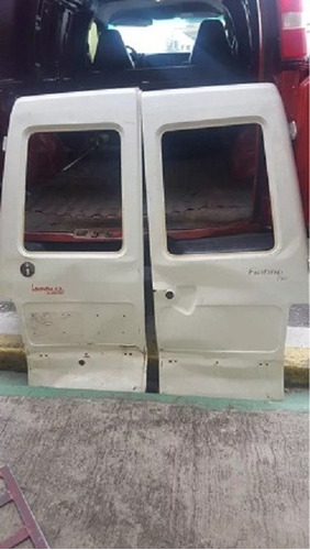 Puertas Traseras Para Fiorino 2008   Remato El Par