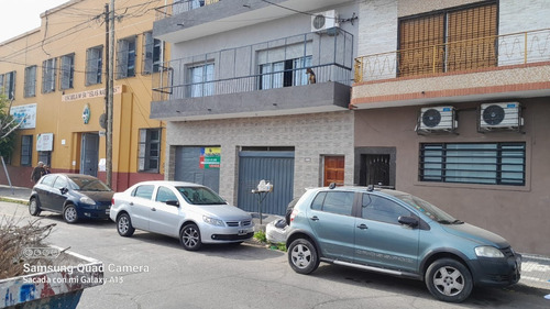 Local Comercial Con Vivienda Y Gas Natural