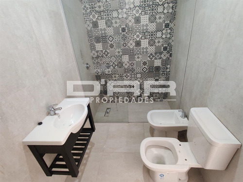 Imagen 7 de 13 de 2 Ambientes A Estrenar Con 2 Patios. 85m2 ! - Caaguazu 7200