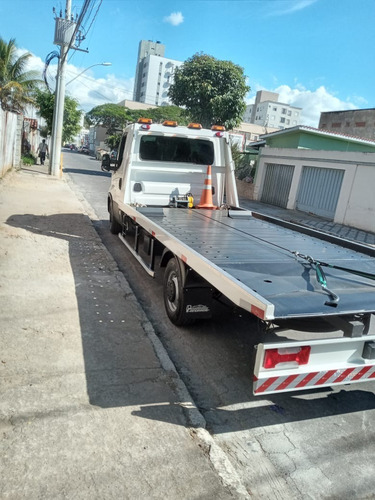 Guincho Iveco 35 S 150 Plataforma Hidráulica 5x2,10
