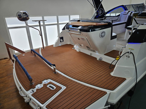 Lancha Focker 333 - Gran Turismo Parelha Diesel Com Joystick