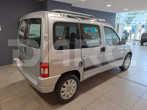 Imagen 5 de 25 de Citroën Berlingo 2023 1.6 Xtr 115 Am18