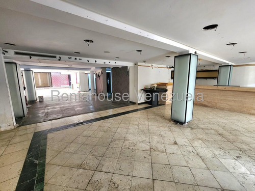 Local Comercial En Venta En Las Mercedes Terreno Caracas